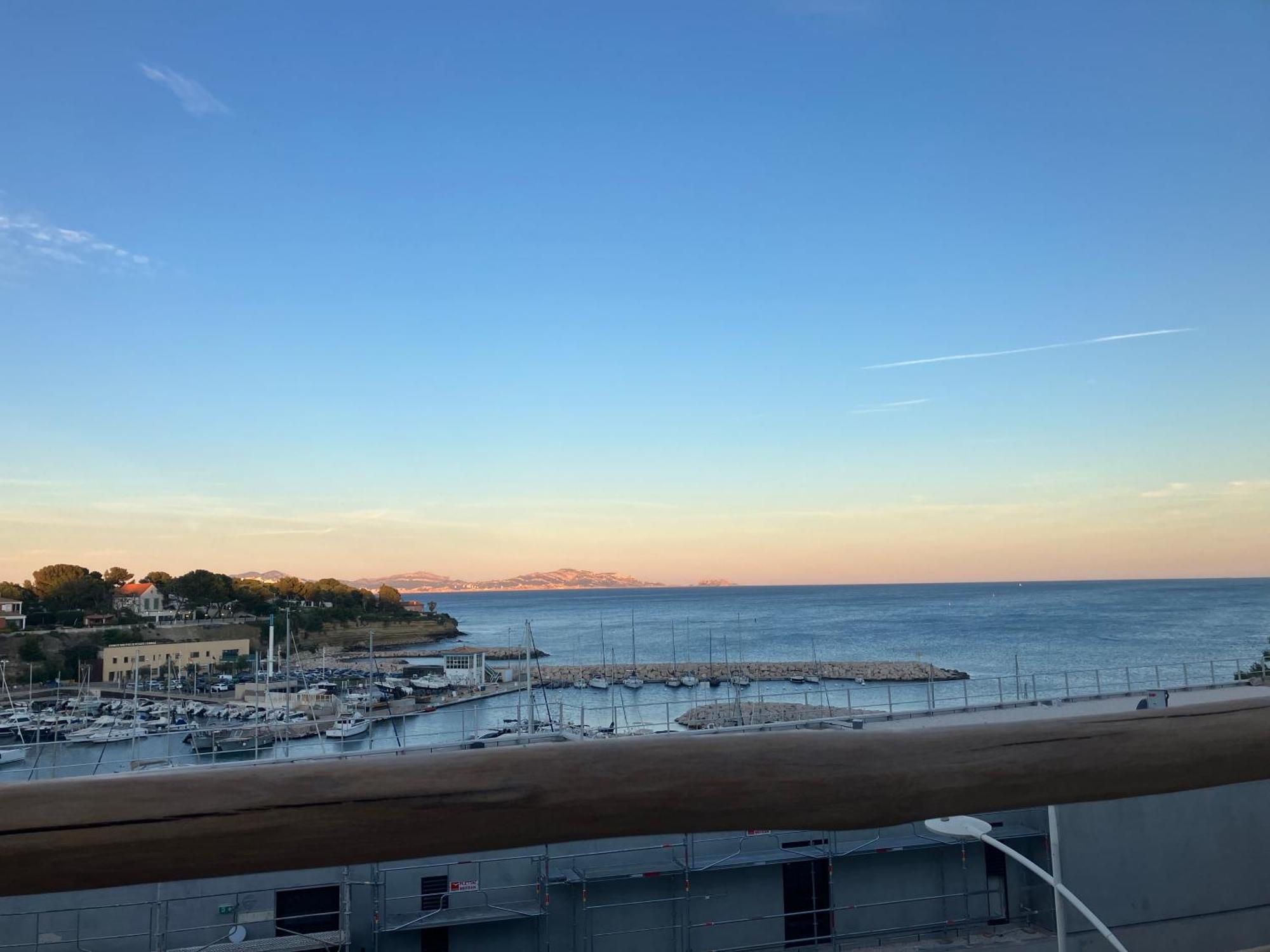 T2 Vue Sur Le Port Jacuzzi Terrasse Et Parking Apartman Carry-le-Rouet Kültér fotó
