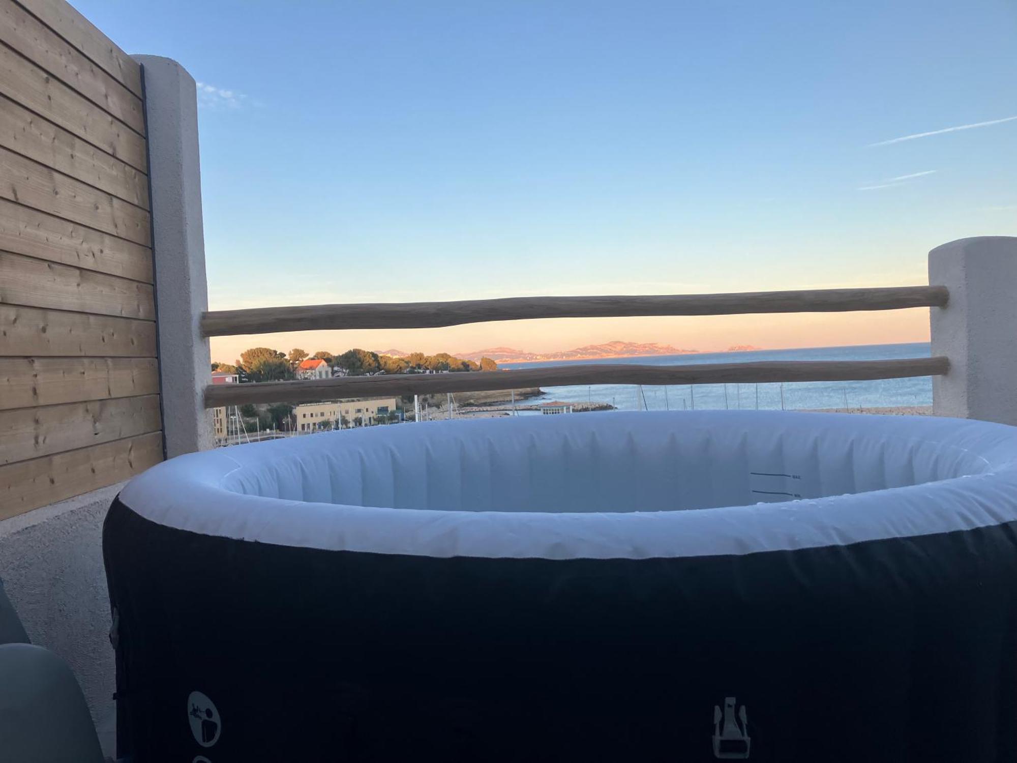 T2 Vue Sur Le Port Jacuzzi Terrasse Et Parking Apartman Carry-le-Rouet Kültér fotó